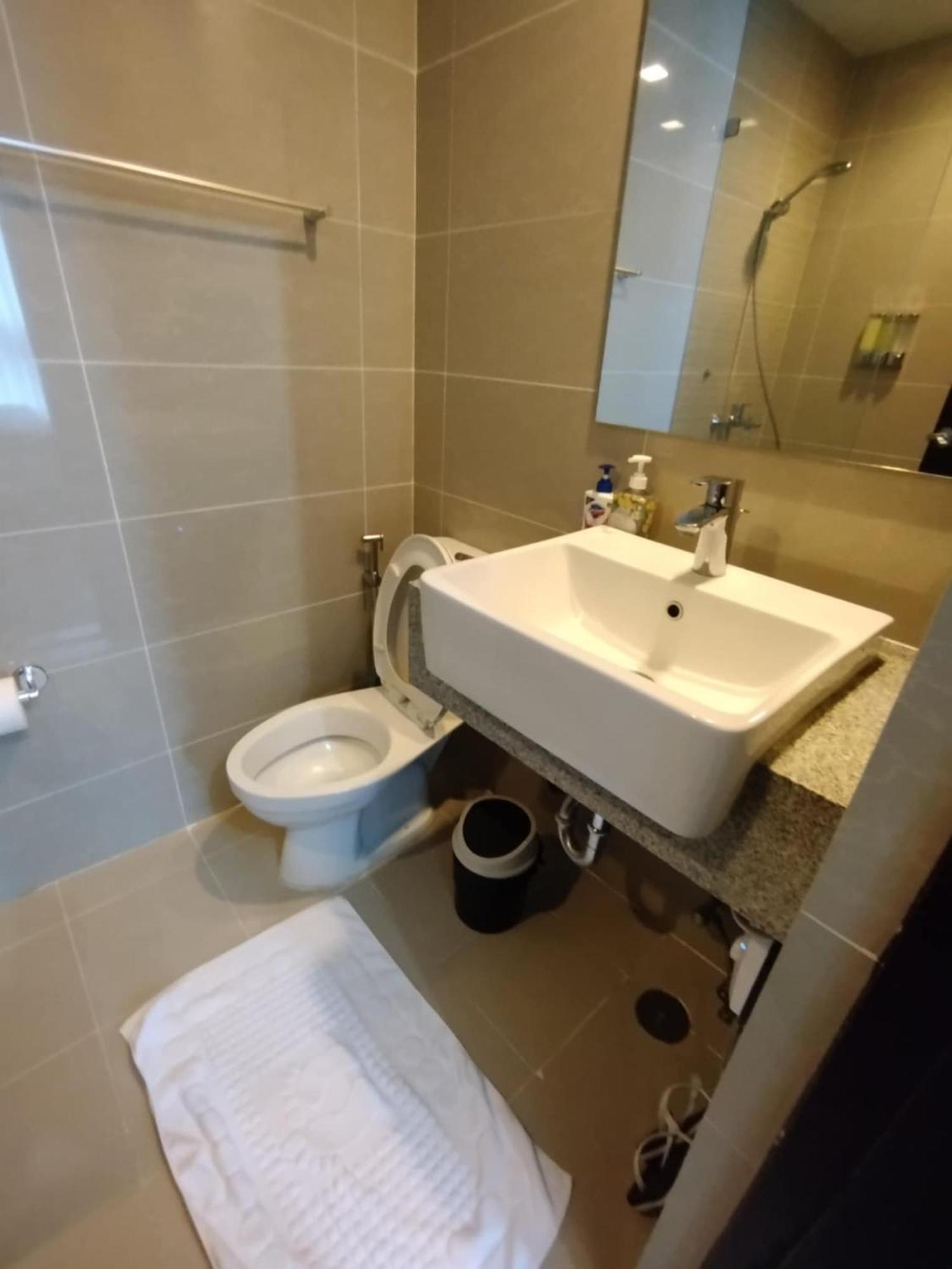 Uptown Parksuites Tower 1 Bgc Taguig Eksteriør billede